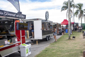 EN FEBRERO, SIGUEN LOS FOODTRUCKS EN LA COSTA DE HUDSON (1)