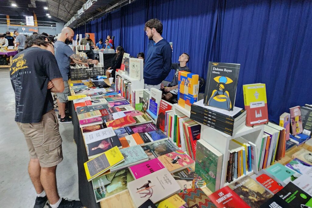 BERAZATEGUI SE VIENE LA 4TA EDICIÓN DE LA CALLE DE LOS LIBROS 1