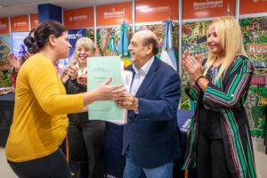 ESCRITURAS GRATUITAS PARA MÁS VECINOS DE BERAZATEGUI (3)
