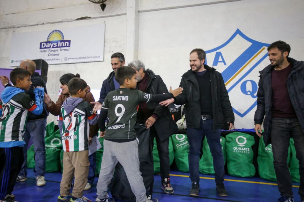 CLUBES DE BARRIO (1)