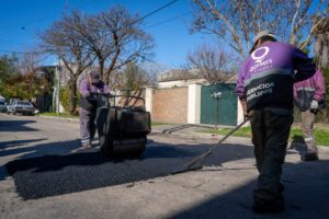 EL MUNICIPIO CONTINÚA AVANZANDO CON LAS OBRAS DEL PLAN INTEGRAL DE BACHEO (1)