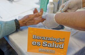 thumbnail_CIENTOS DE VECINOS ASISTIERON A LA JORNADA DE SALUD EN SEDRONAR 1