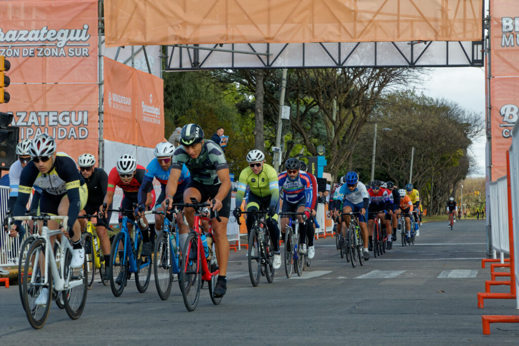 Berazategui vivió una nueva edición del Gran Premio Argentino Ríos (1)