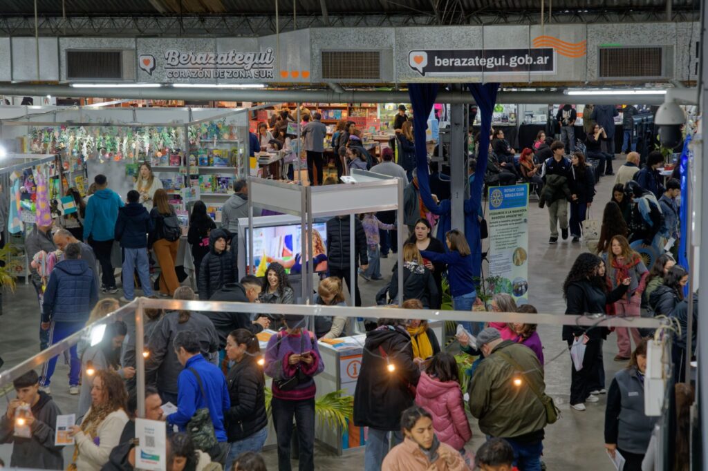 Más de 40 mil personas asistieron a la Feria del Libro de Berazategui 7