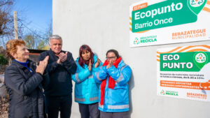 Nuevo-Ecopunto-para-el-Barrio-Once-de-El-Pato-1