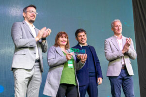 Se entregó el crédito N° 500.000 de Provincia Microcréditos (1)